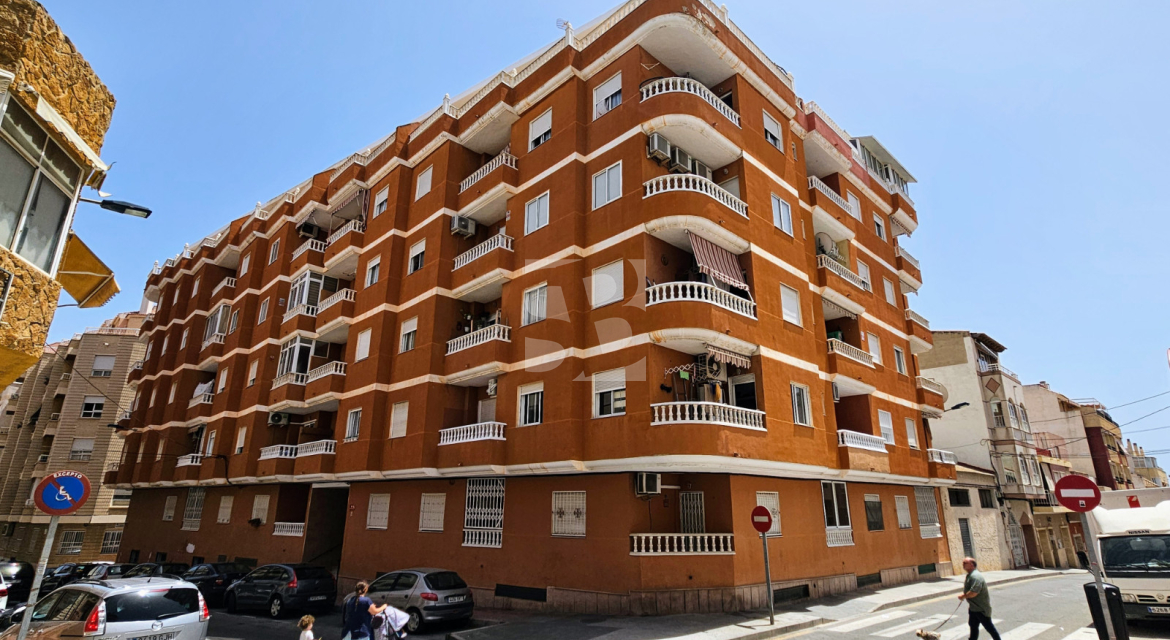 Apartment - Top Floor Apartment · Resale TORREVIEJA · Torrevieja