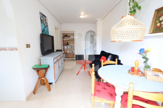 Apartment - Resale - TORREVIEJA - Torrevieja
