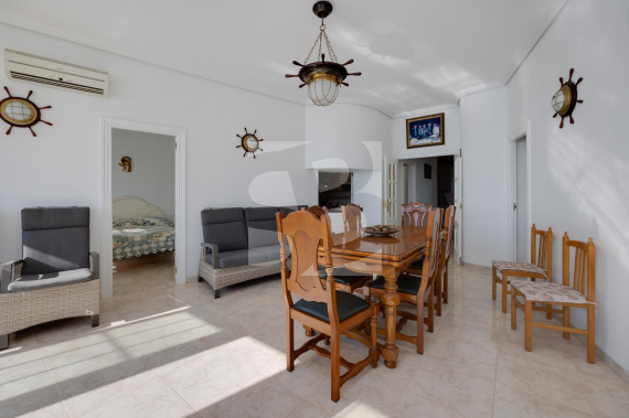 A - Segunda Mano - TORREVIEJA - Playa del Acequión