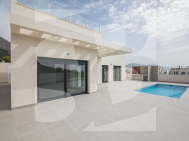 Villa · New Build Polop · Alberca