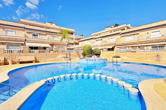 Townhouse - Odsprzedaż - ORIHUELA COSTA - 