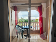 A · La Revente TORREVIEJA · El Acequión - Los Náufragos