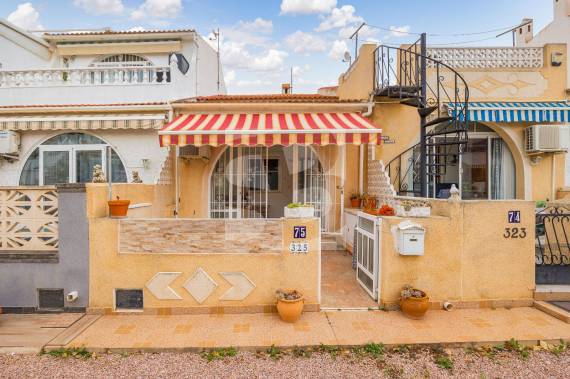 terraced house - Odsprzedaż - TORREVIEJA - El chaparral
