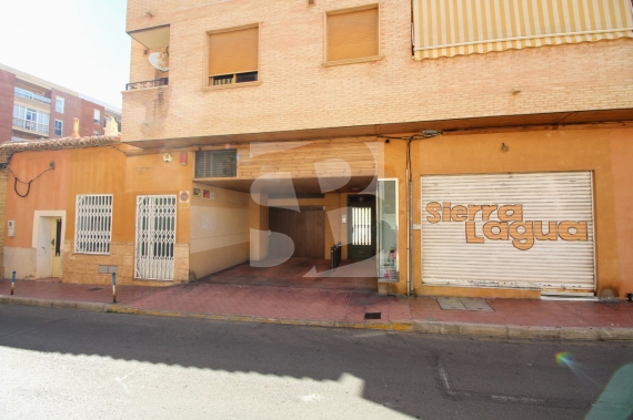 Garage - Odsprzedaż - TORREVIEJA - Torrevieja