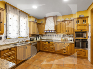 Villa · Resale TORREVIEJA · La Veleta