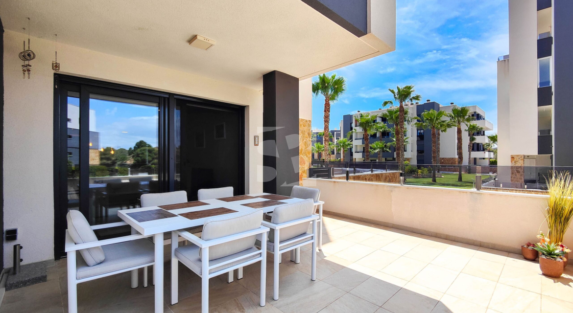 A · La Revente ORIHUELA COSTA · Los Altos