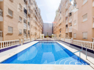 A · Resale TORREVIEJA · Playa Del Cura