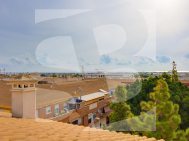 p · Resale PILAR DE LA HORADADA