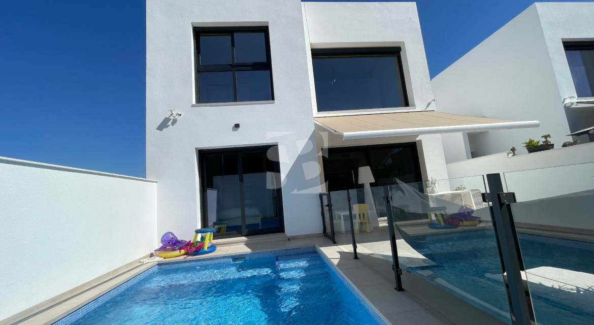  · Segunda Mano Formentera del Segura · Pueblo