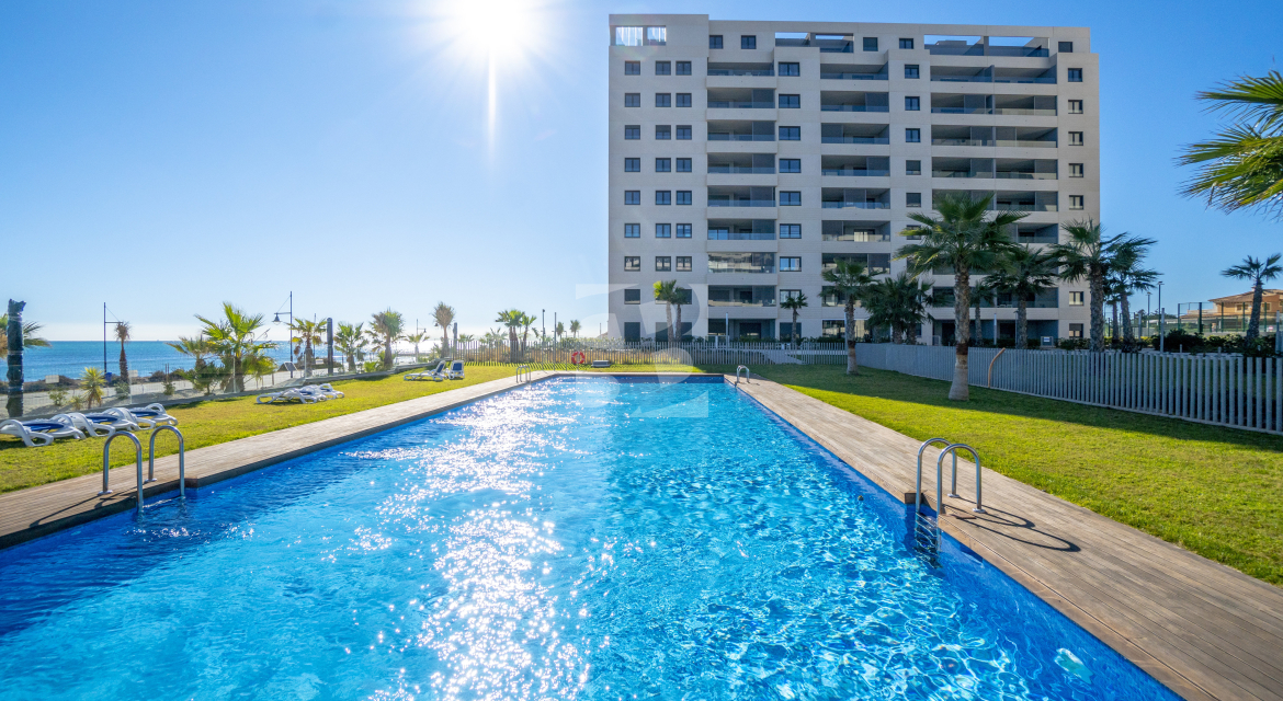 Apartment · Resale TORREVIEJA · Punta Prima
