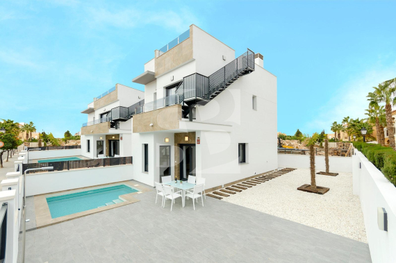 Villa - Nouvelle construction - TORREVIEJA - Torretas