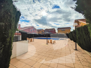 v · Продажа Guardamar del Segura · Guardamar - El Raso