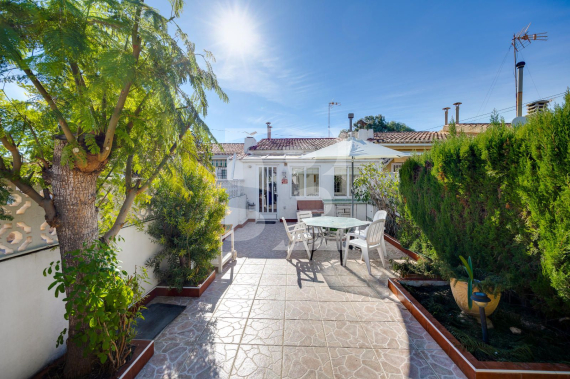 T - Odsprzedaż - TORREVIEJA - Los Angeles