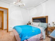 A · Segunda Mano TORREVIEJA · Puerto deportivo marina salinas