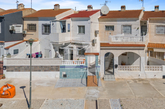 Adosado - Segunda Mano - TORREVIEJA - Torretas