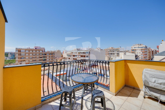 PENTHOUSE - Odsprzedaż - TORREVIEJA - Torrevieja