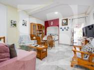 A · La Revente TORREVIEJA · Torrevieja