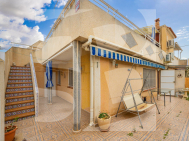 terraced house · Segunda Mano TORREVIEJA · Zona Carrefour