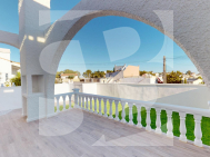 B · Resale ORIHUELA COSTA · Blue Lagoon