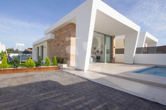 Villa - Nouvelle construction - TORREVIEJA - Torreta Florida