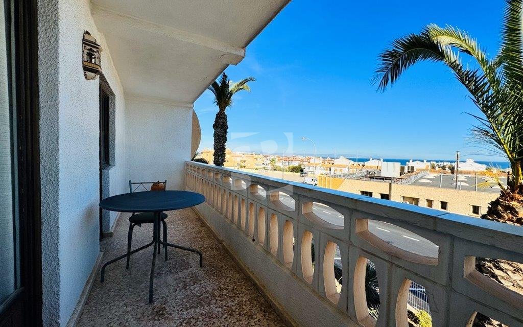 Apartment · Odsprzedaż La Mata · Torrelamata