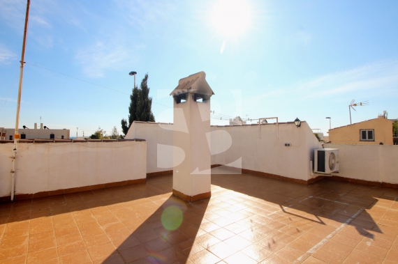 Chalet - Odsprzedaż - TORREVIEJA - Playa De Los Locos