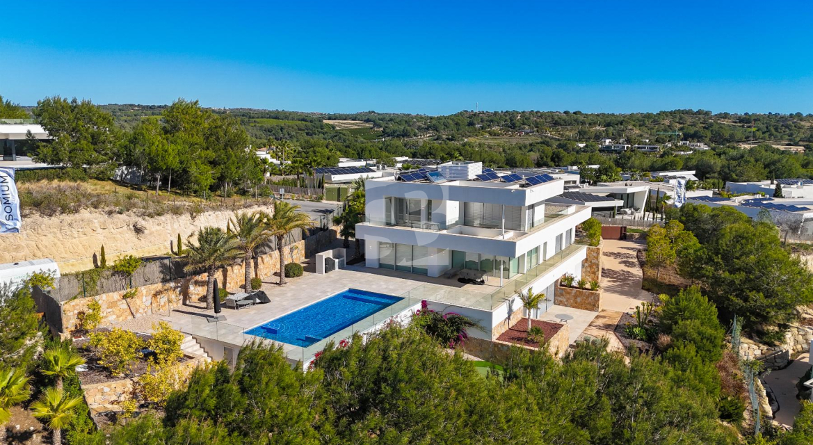 v · Продажа ORIHUELA COSTA · Las Colinas Golf