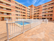 A · La Revente TORREVIEJA · playa de los naufragos