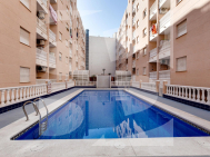 A · Resale TORREVIEJA · Playa Del Cura