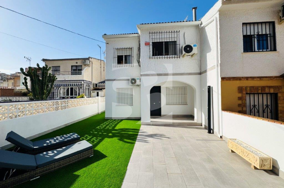 Townhouse - Продажа - La Mata - La Mata