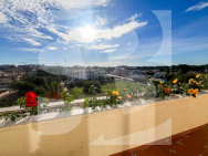 A · La Revente TORREVIEJA · Torrevieja