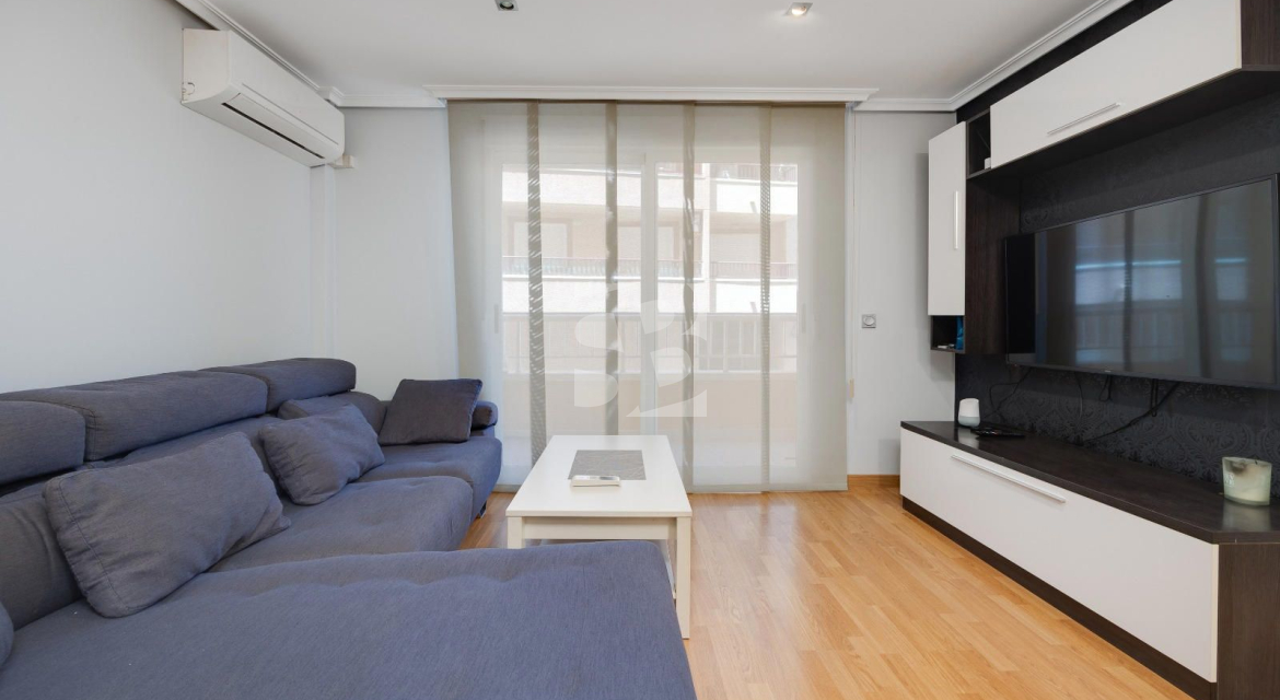 Apartment · Odsprzedaż TORREVIEJA · Torrevieja