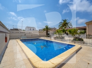 Вилла · Продажа Torrevieja Centro · San Luis