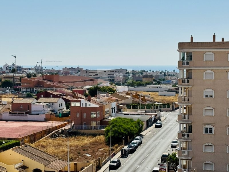 Apartment · Odsprzedaż Torrevieja · Aguas nuevas 1
