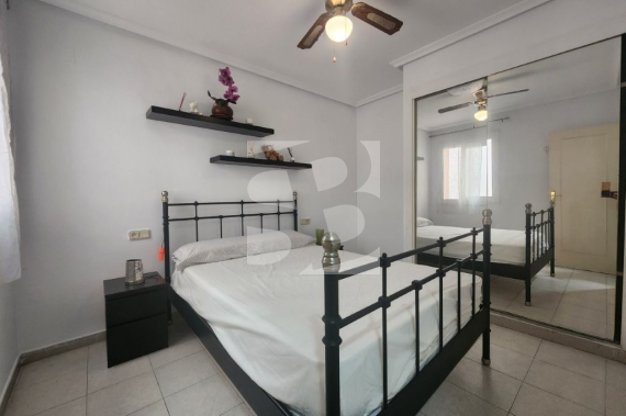 Apartment - Resale - Torrevieja - Playa del Acequión
