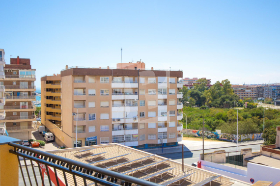 PENTHOUSE - Odsprzedaż - TORREVIEJA - Torrevieja