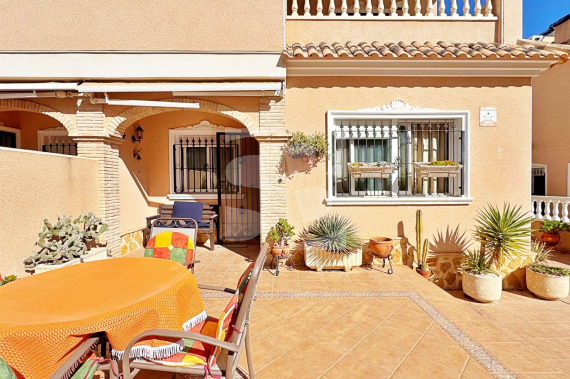 Townhouse - Odsprzedaż - ORIHUELA COSTA - 