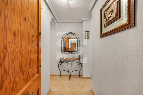 Апартамент - Продажа - TORREVIEJA - Torrevieja