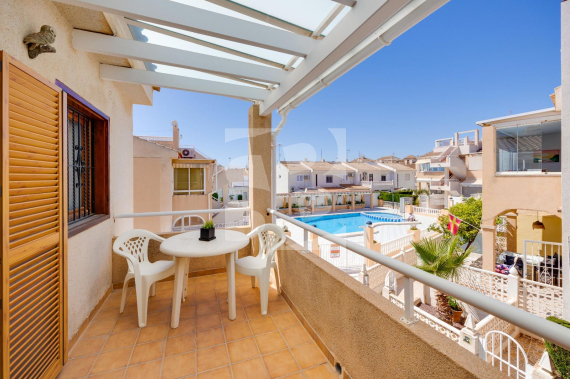 Apartamento - Segunda Mano - TORREVIEJA - Torrevieja