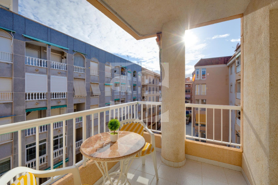 A - Odsprzedaż - TORREVIEJA - El Acequión - Los Náufragos