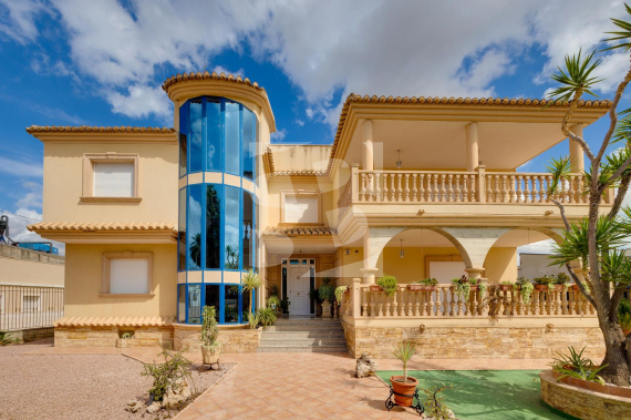 Villa - La Revente - ORIHUELA - Hurchillo