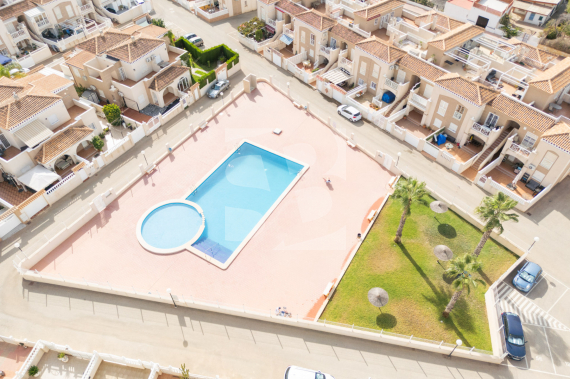 Апартамент - Продажа - TORREVIEJA - Aguas Nuevas