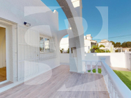 B · Resale ORIHUELA COSTA · Blue Lagoon