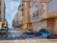 A · Resale TORREVIEJA · El Acequión - Los Náufragos