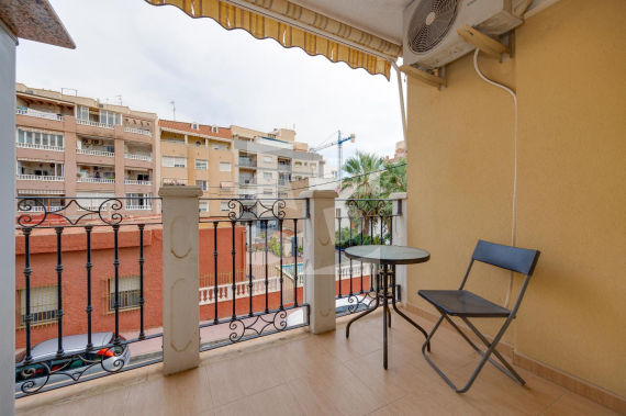 A - Odsprzedaż - TORREVIEJA - Centro