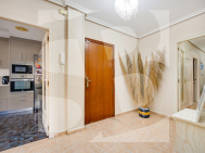 A · La Revente TORREVIEJA · Centro - Muelle Pesquero