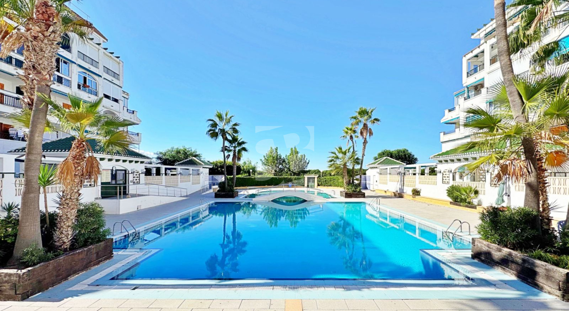 Apartment · Resale TORREVIEJA · La Mata