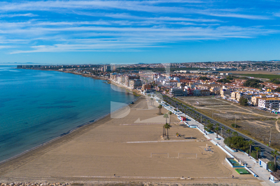 Апартамент - Продажа - TORREVIEJA - Torrevieja