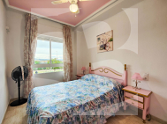 A · La Revente TORREVIEJA · El Acequión - Los Náufragos