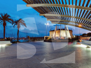 A · La Revente TORREVIEJA · Centro